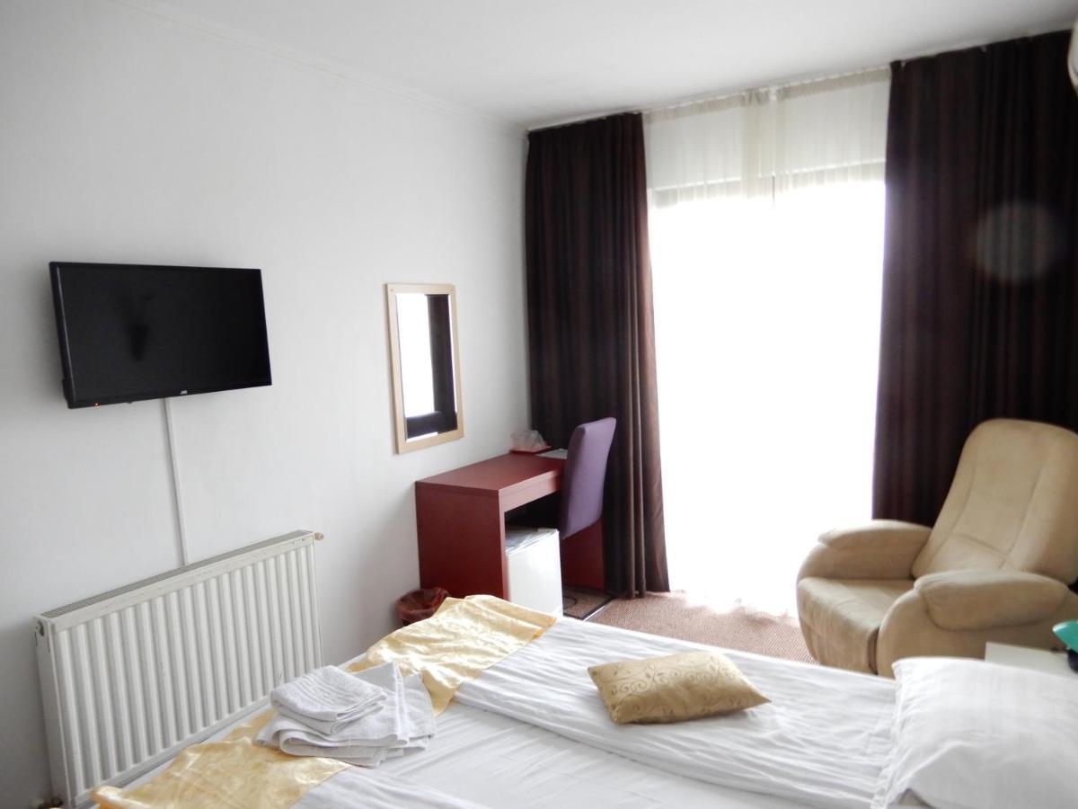 Rhc Royal Hotel أرادايا المظهر الخارجي الصورة
