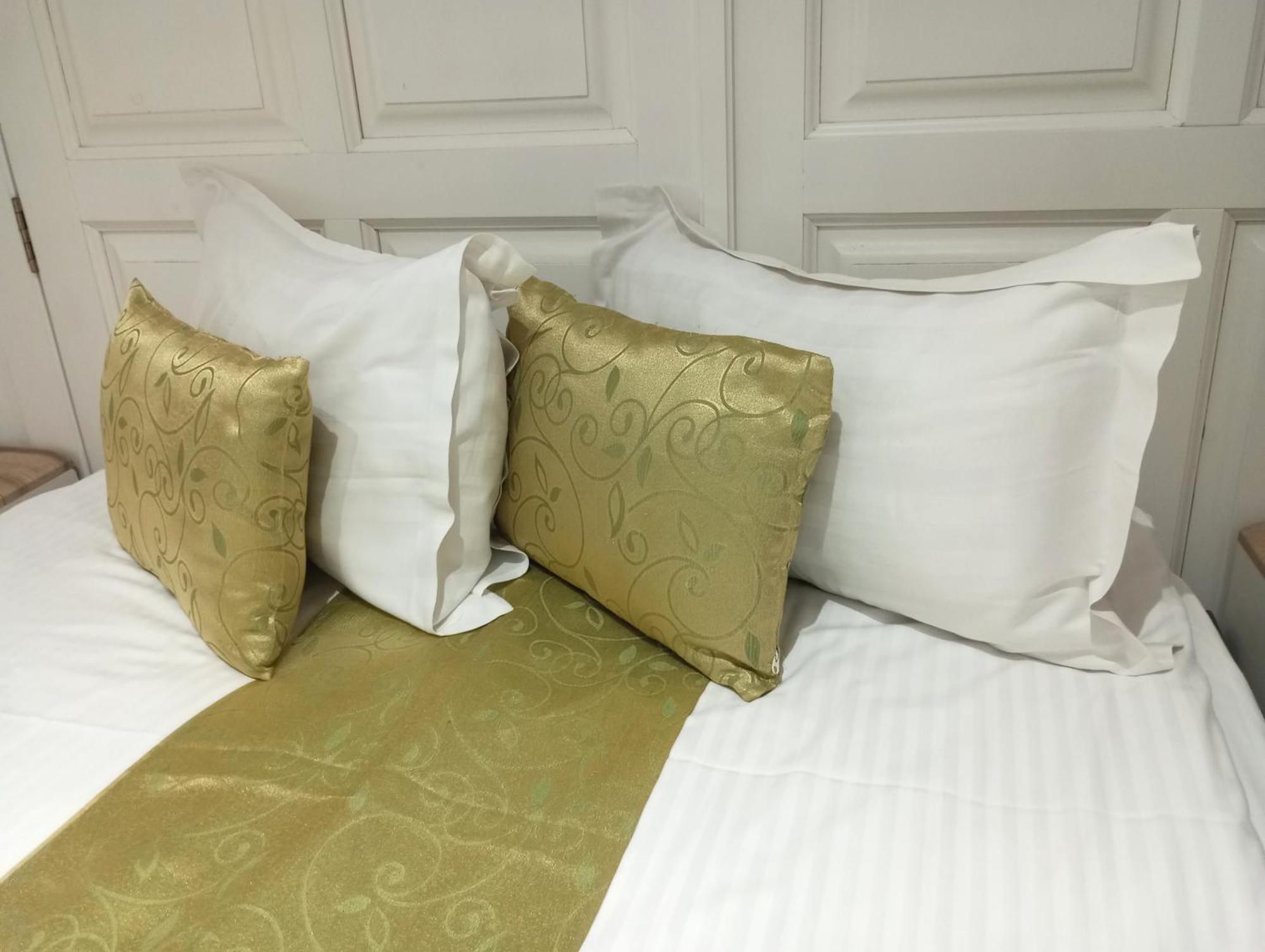 Rhc Royal Hotel أرادايا المظهر الخارجي الصورة